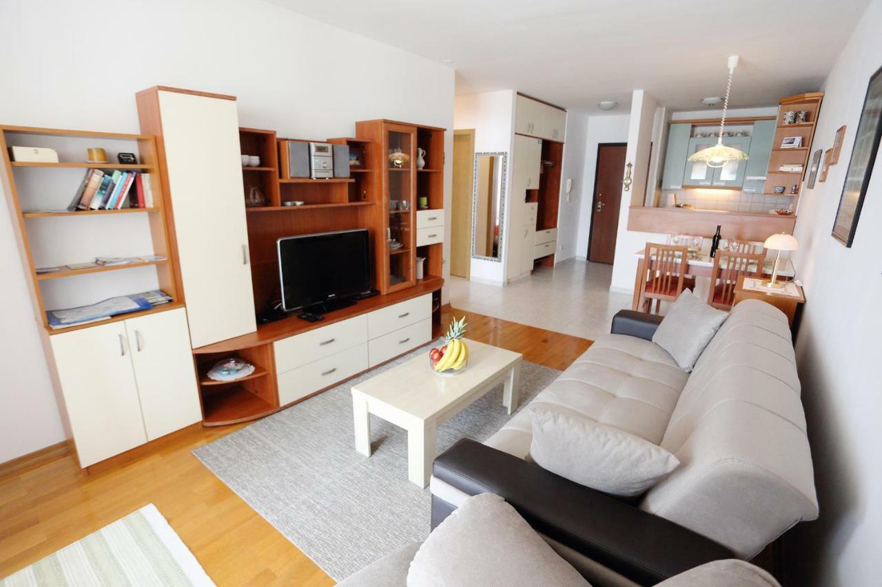 Beach Apartment Dagama Split Exterior photo